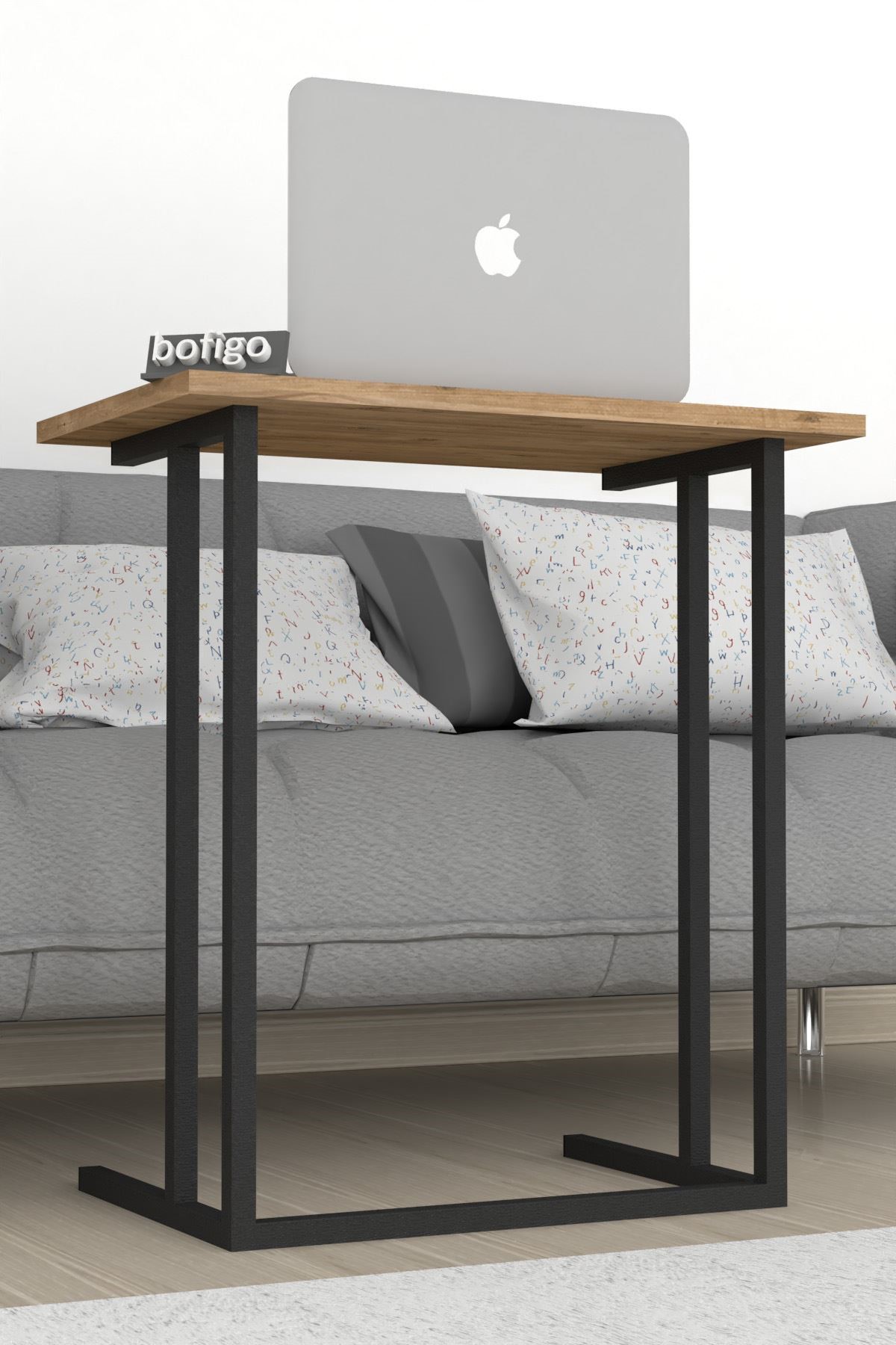 17-03-02 Metal Laptop Table PINE