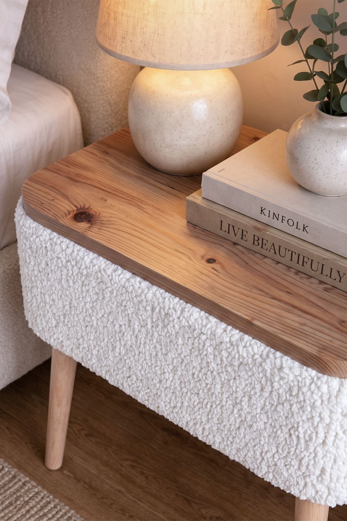 99-19-01 Nova Teddy Bouclé Side Table / Accent End Table White