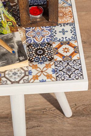 32x32 Cm Tile Patterned Coffee Table WHITE