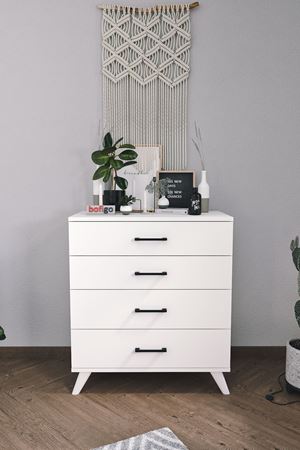 27-02-01 Dresser With Legs WHITE