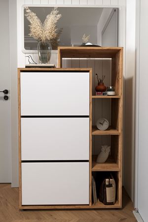 18-04-21 Lego Shoerack PINE/WHITE