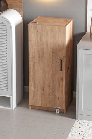 12-06-02 Atlas Pantry Cabinet PINE