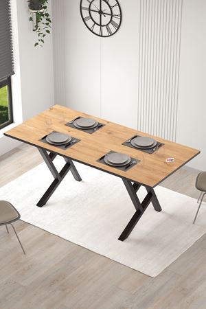 34-02-02 Oslo Dining Table With Star Shaped Legs PINE