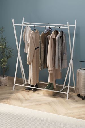 21-16-01 Star Metal Garment Rack WHITE